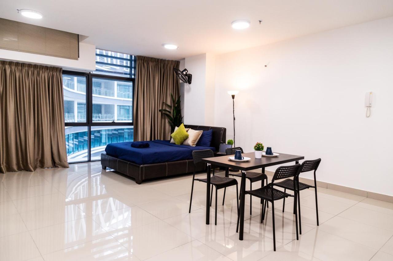 Studio Units At Pacific Tower Near Jaya One By Comfyasia Petaling Jaya Exterior photo