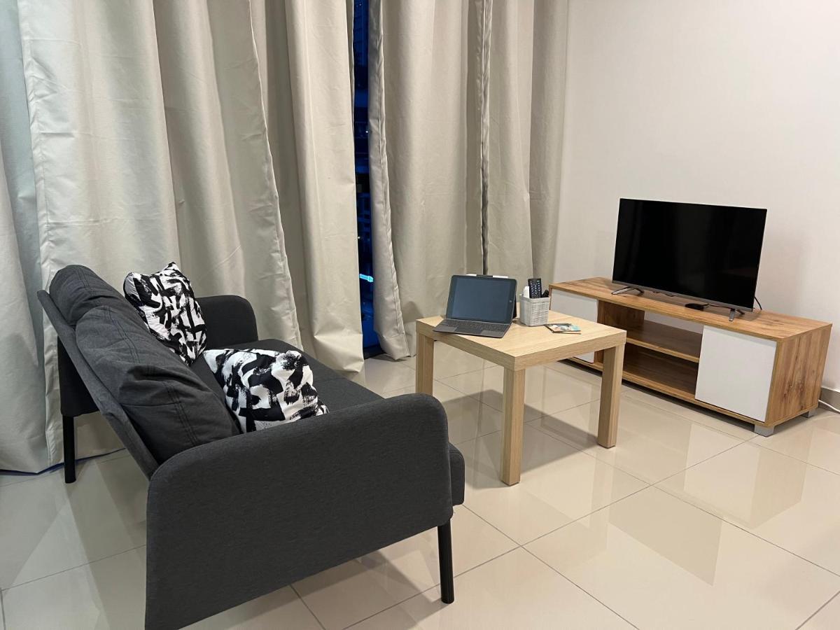 Studio Units At Pacific Tower Near Jaya One By Comfyasia Petaling Jaya Exterior photo