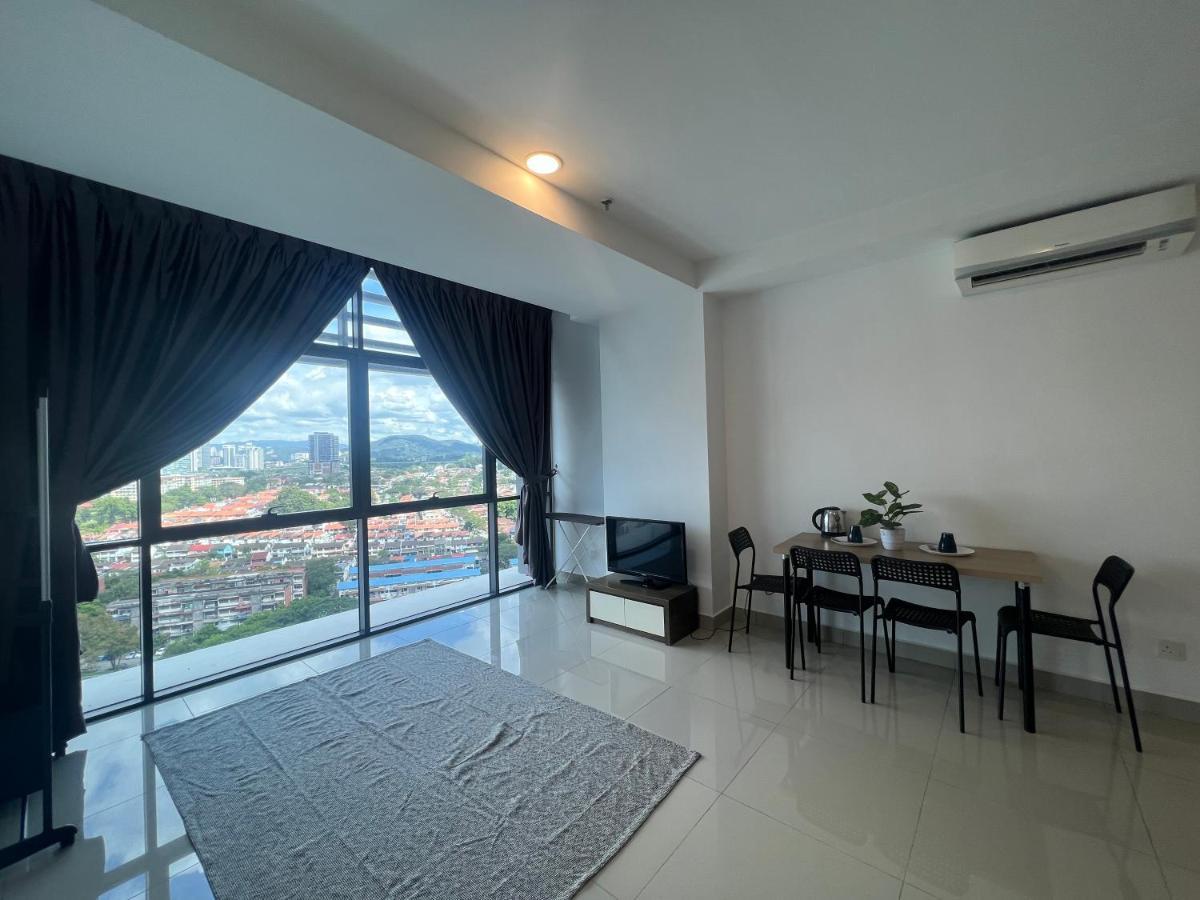 Studio Units At Pacific Tower Near Jaya One By Comfyasia Petaling Jaya Exterior photo