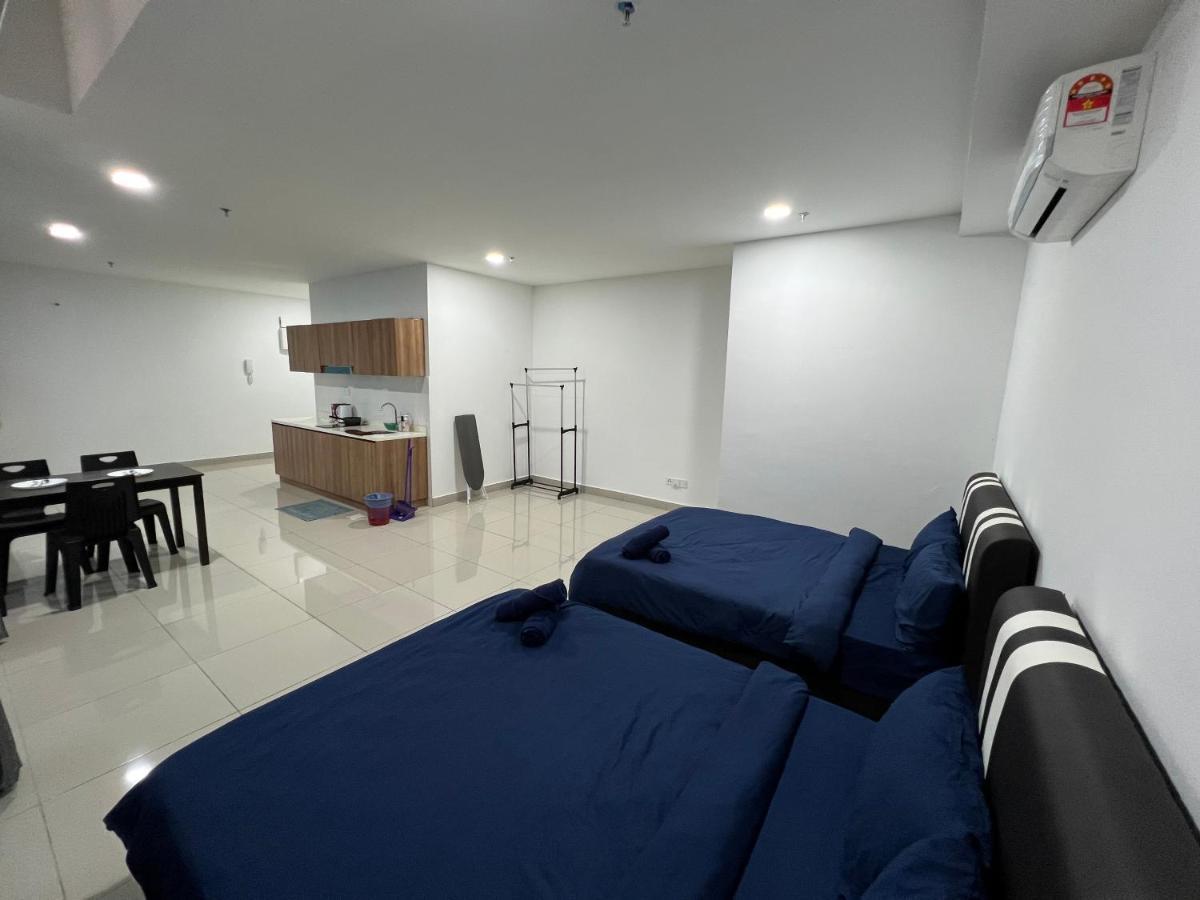 Studio Units At Pacific Tower Near Jaya One By Comfyasia Petaling Jaya Exterior photo
